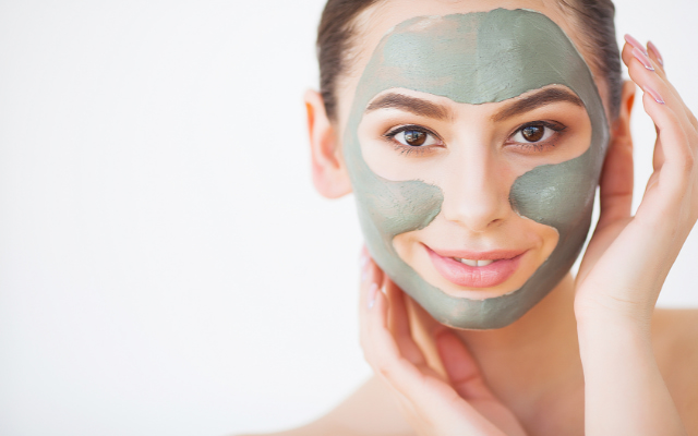 Mặt nạ đất sét