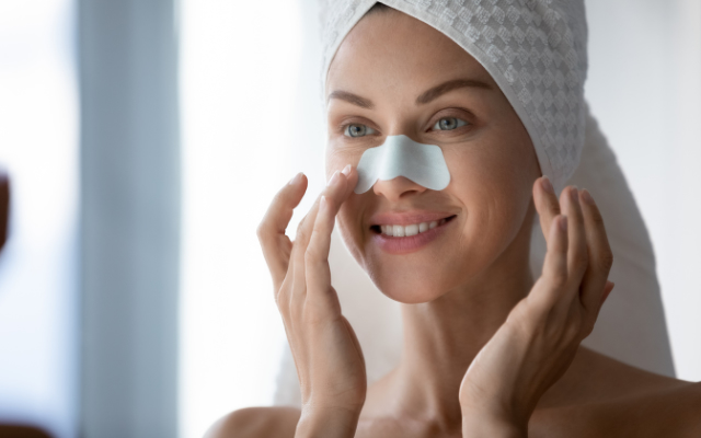 Miếng dán lột mụn mũi